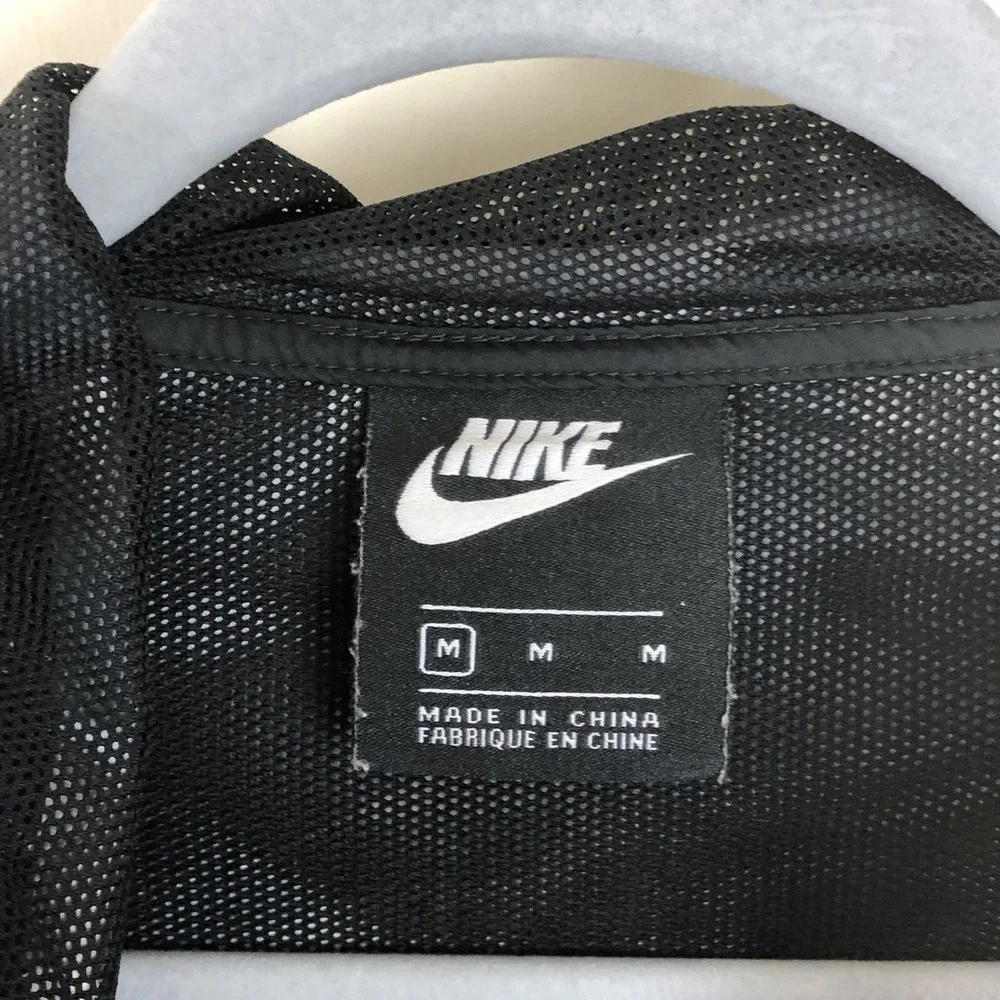 Nike cropped windbreaker